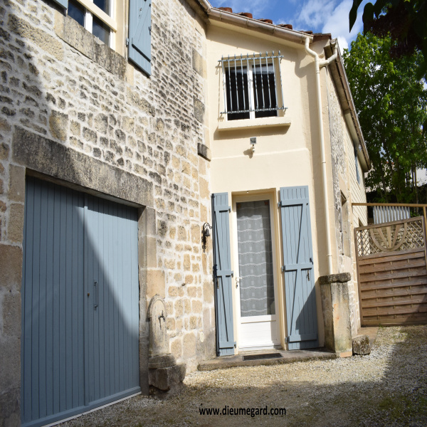 Offres de vente Maison La Crèche 79260