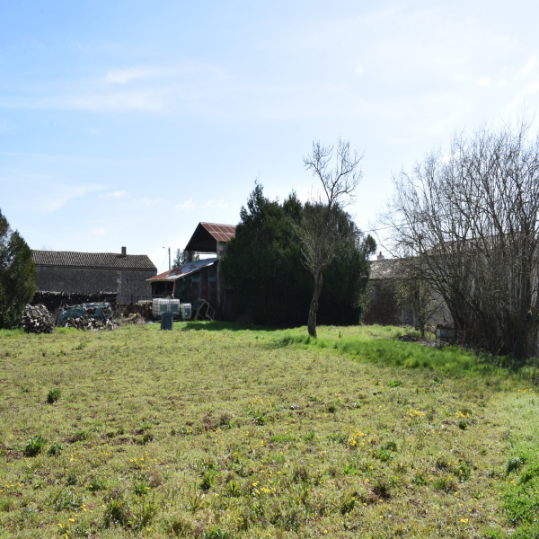 Offres de vente Terrain La Crèche 79260